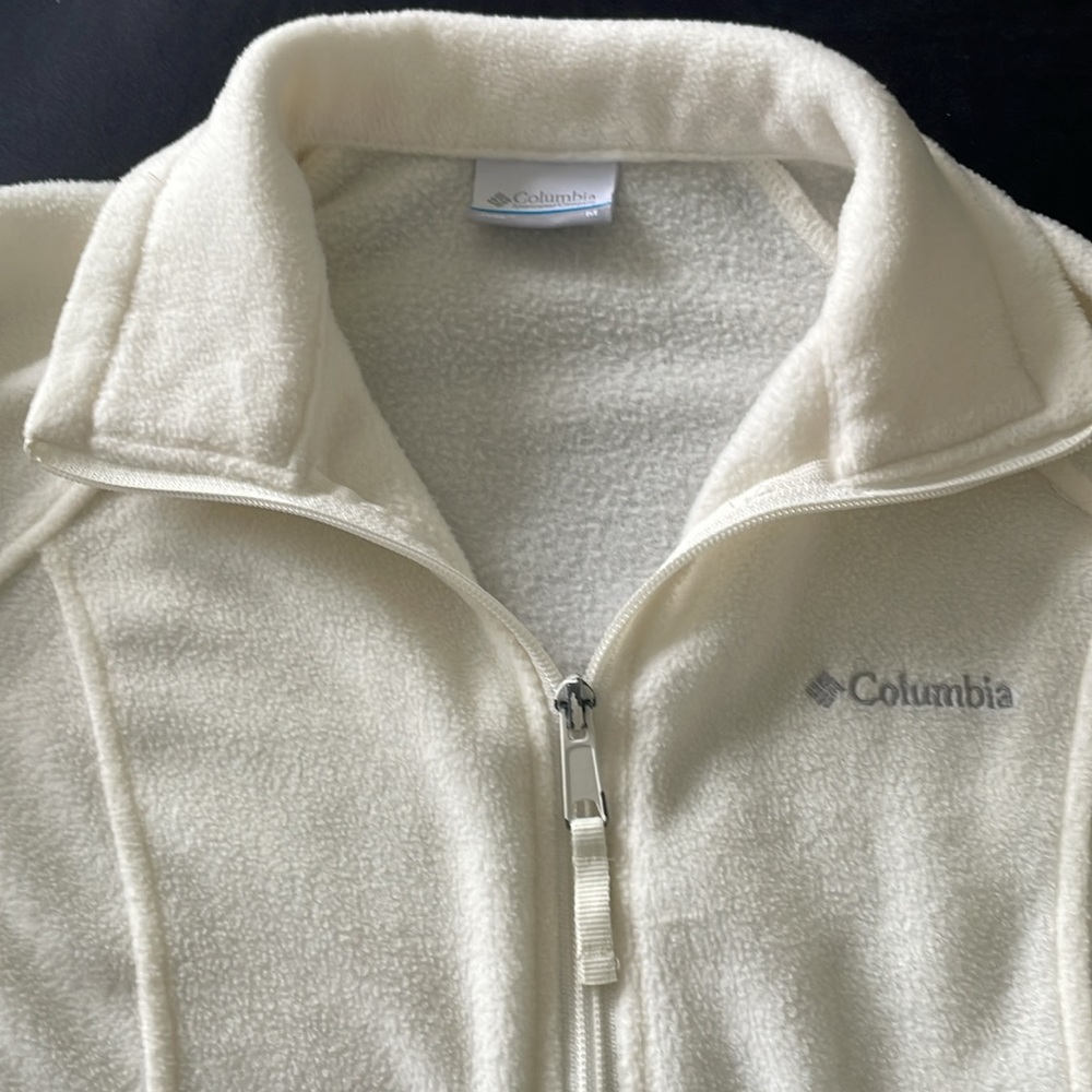 Columbia Women's Cream Fleece Lightweight Jacket - Picture 4 of 10